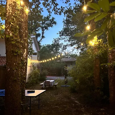Ferienhaus Lacanau, 6 Personnes, A Cote Du Lac, Sous Les Pins Au Calme Lacanau