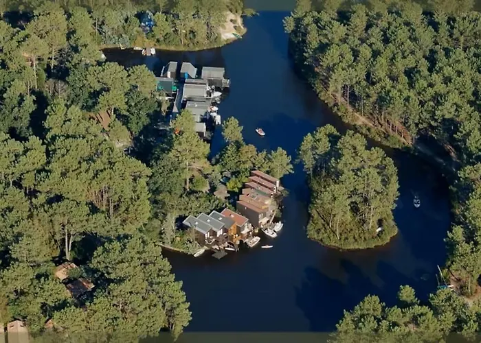 Lacanau, 6 Personnes, A Cote Du Lac, Sous Les Pins Au Calme * Лакано